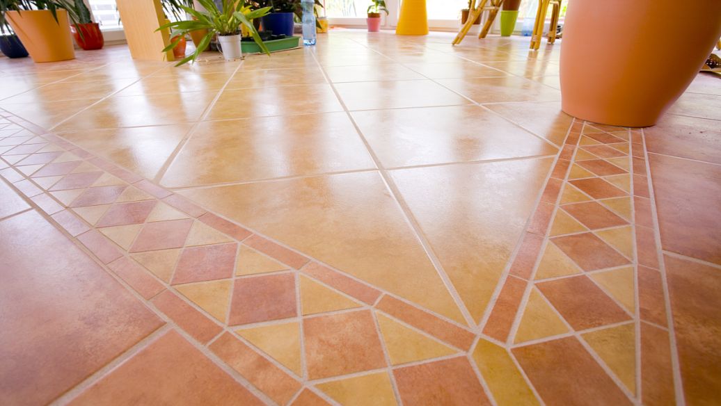 建房地板的選擇，原來也有講究。