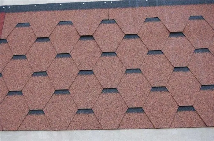 自建房屋用瀝青瓦的流程。