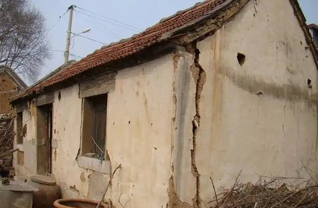 有的老房子住了很多年了，我們來看看農(nóng)村危房鑒定標(biāo)準(zhǔn)